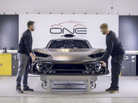 La Mercedes-AMG One entre enfin en production