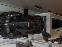 Cette Pagani sert de cloison