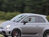 Comment ça, « de nouvelles Abarth thermiques c’est possible » ?