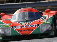 35 ans après son exploit au Mans, cette voiture au moteur unique au monde débarque enfin à Rétromobile