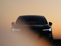 Le nouveau Volvo EX60 se prétend encore meilleur que le BMW iX3 en autonomie maximale