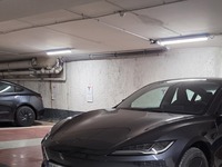 À 36 990 €, la nouvelle Tesla Model 3 Standard laisse-t-elle une chance à ses concurrentes ?
