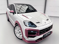 Attention les yeux, voici le Cayenne Coupé bardé de carbone rose