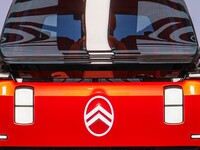 Citroën C4 : la prochaine génération incarnera-t-elle le retour de l’excentricité pour la marque aux chevrons ?