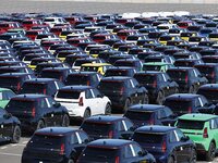 Renault : comment la banque du groupe est devenue une « cash-machine » grâce au leasing et aux flottes.