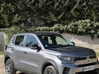 200 km d’autonomie pour 13 990 € : faut-il craquer pour la Citroën ë-C3 d’entrée de gamme ?