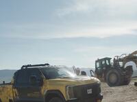 Après les bulldozers et les chaussures, Caterpillar fait des voitures (mais c&rsquo;est un peu exagéré de dire ça)