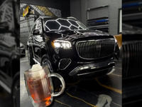 Faire du thé avec un SUV Maybach, c’est un peu cher mais ça fonctionne